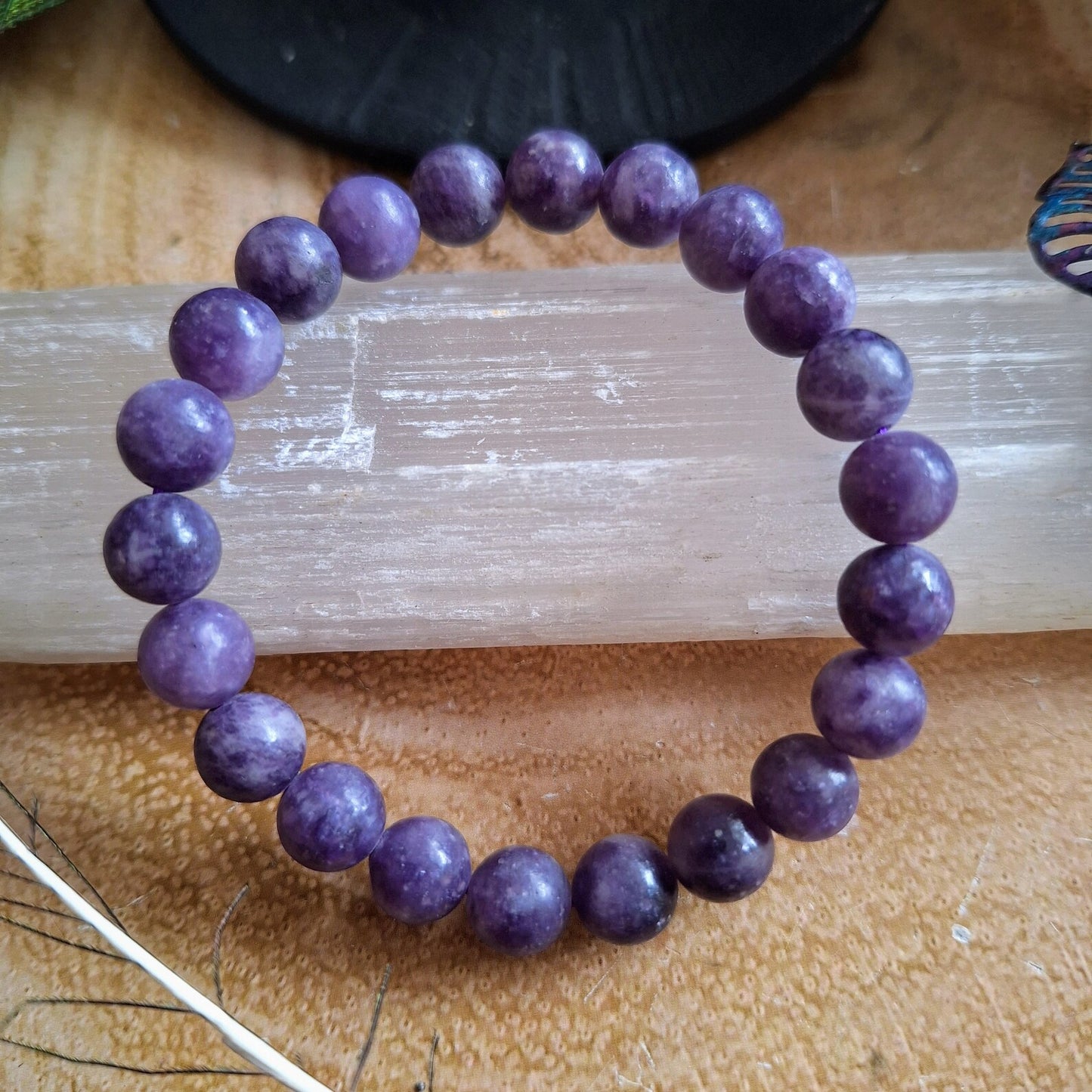 Lepidolite For a Meditation, De-Addiction and Anti Depressant