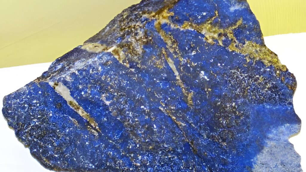 Unlock the Power of Knowledge and Wisdom with Lapis Lazuli